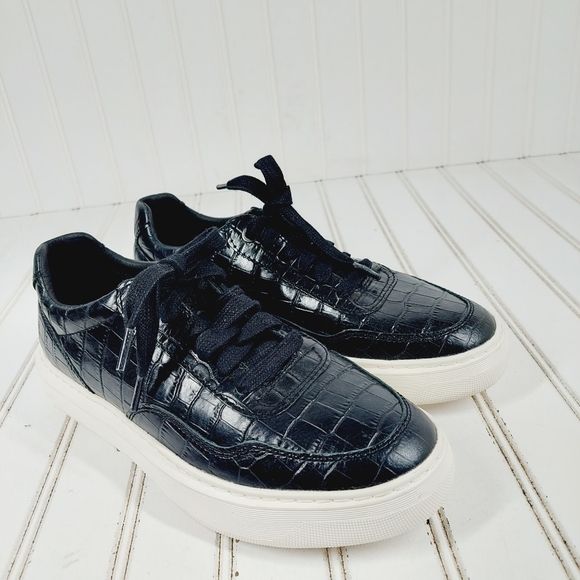 NEW Geox Respira Black Reptile Pattern White Outsole Lace Up Sneakers D198 - Picture 4 of 12